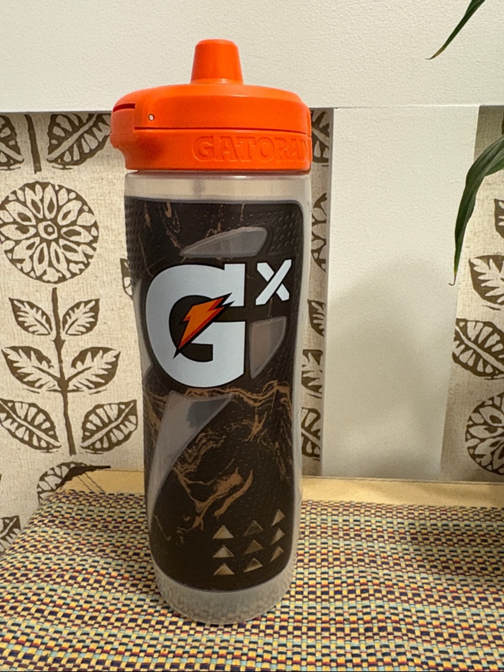 Gatorade Gx Orange Sports Bottle with Spill-Resistant Lid